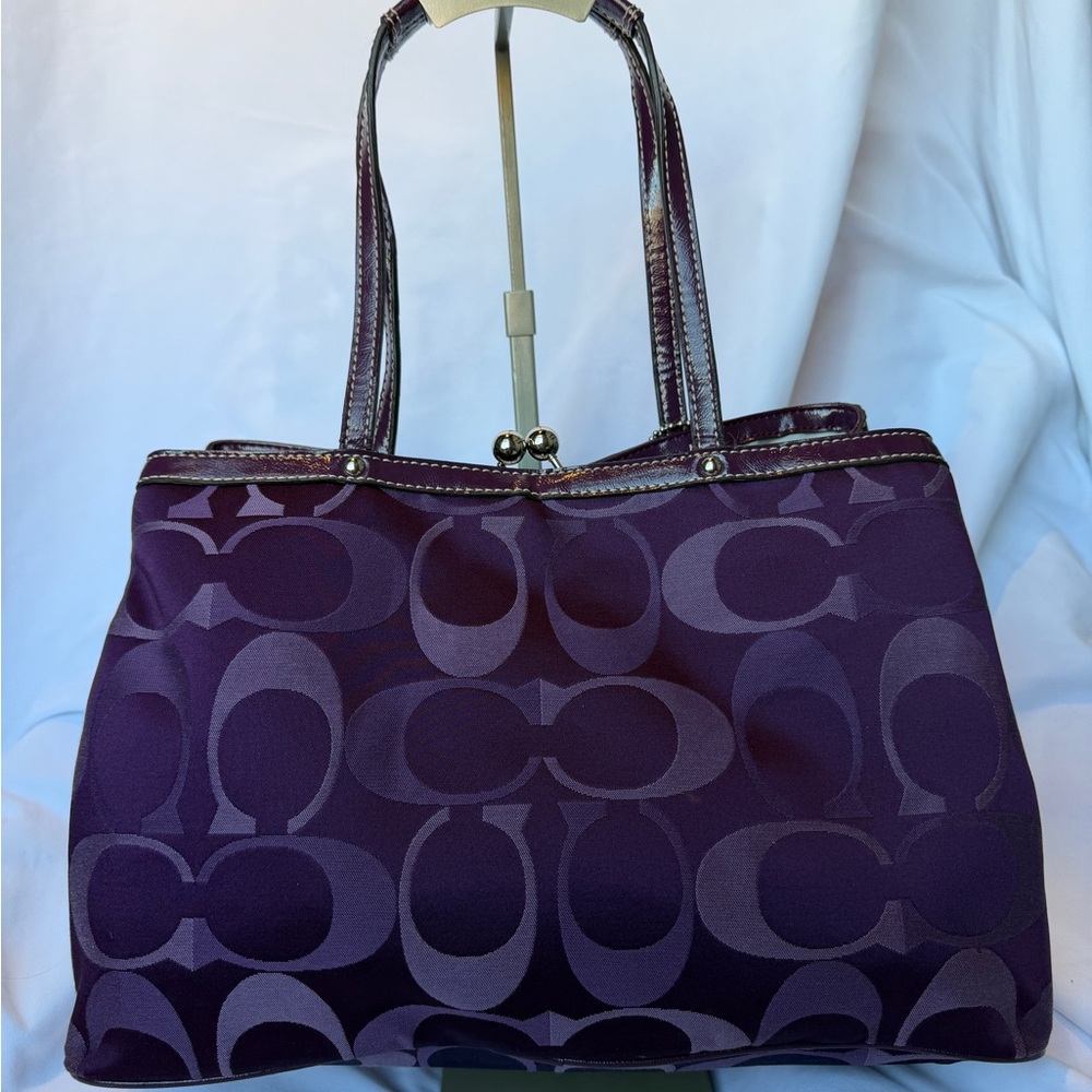 Coach Purse - Picture 4 of 10